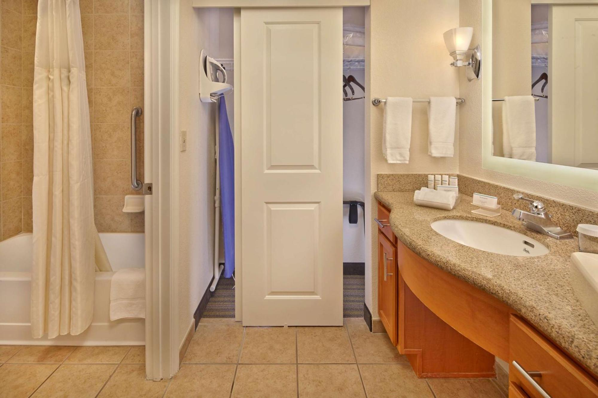 Homewood Suites By Hilton Daytona Beach Speedway-Airport Exterior foto